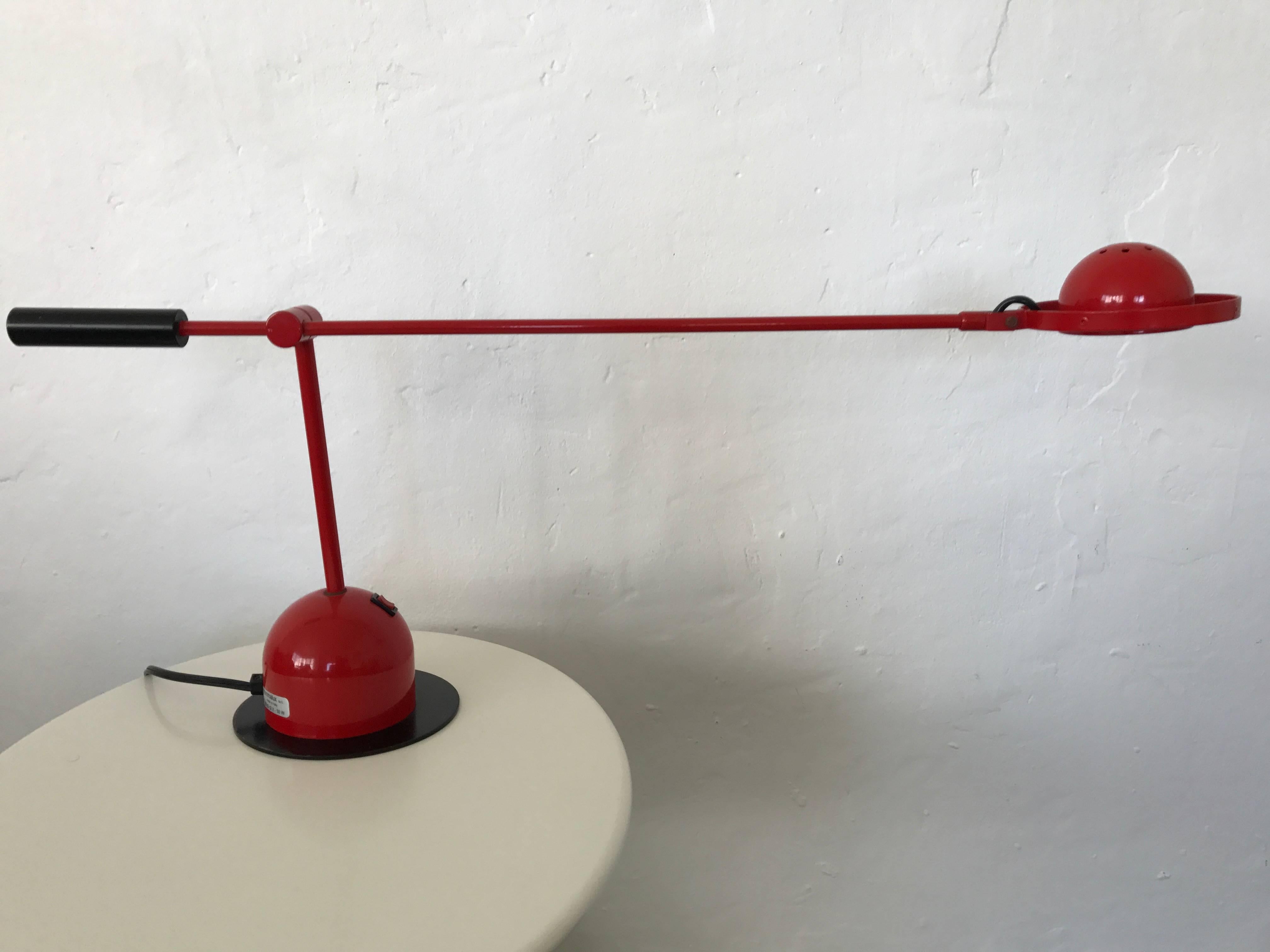 Lacquered Post Modern Red Adjustable Desk Task or Table Lamp by Gammlux Italy, circa 1980s For Sale
