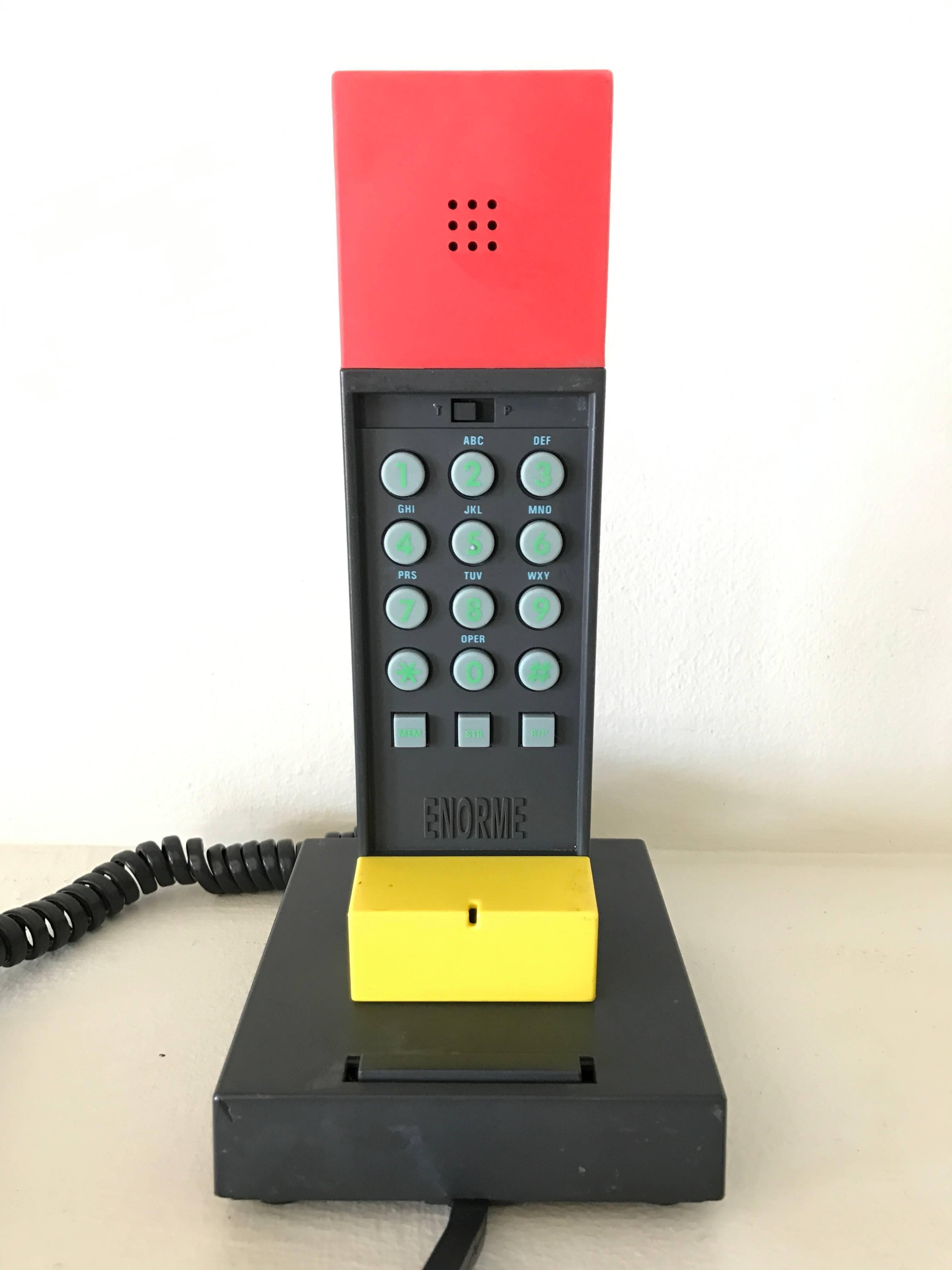 Original enorme phone in black, red and yellow designed by Ettore Sottsass for Sottsass Associati and Brondi Telephonia S.p.A. Phone has been tested and works.