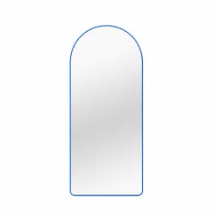 Grande specchio da pavimento colorato ad arco con cornice personalizzata, Loveself 01 di oitoproduct