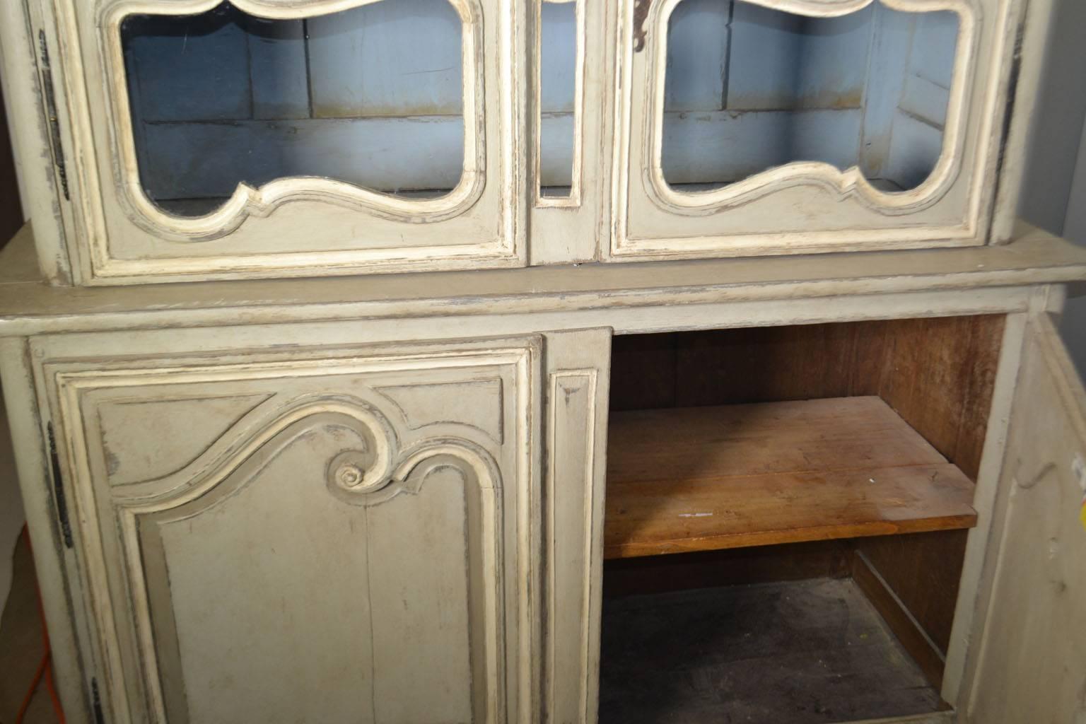 Painted Buffet Deux-Corps from Normandy In Good Condition For Sale In Vista, CA
