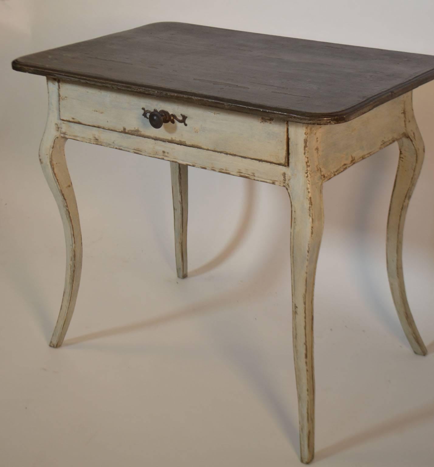 Louis XV period end table with central drawer, resting on cabriole legs, circa 1760.