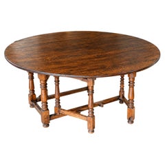Table Gateleg en chêne du XIXe siècle – Deux abattants et un tiroir