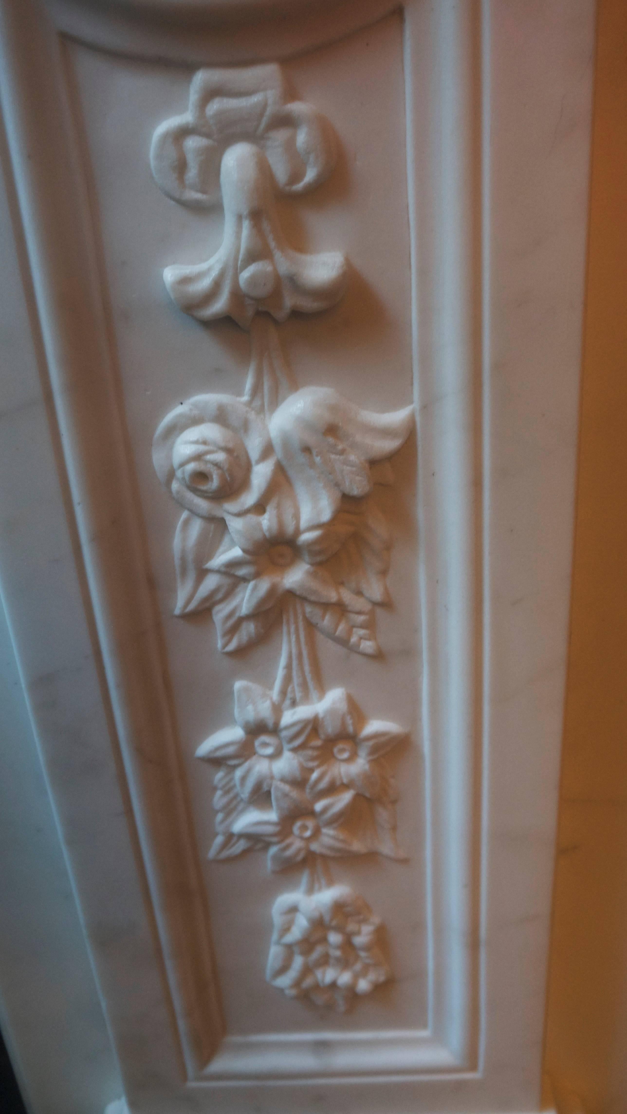 19th Century antique Victorian Carved Statuary White Marble Corbel fireplace For Sale 1