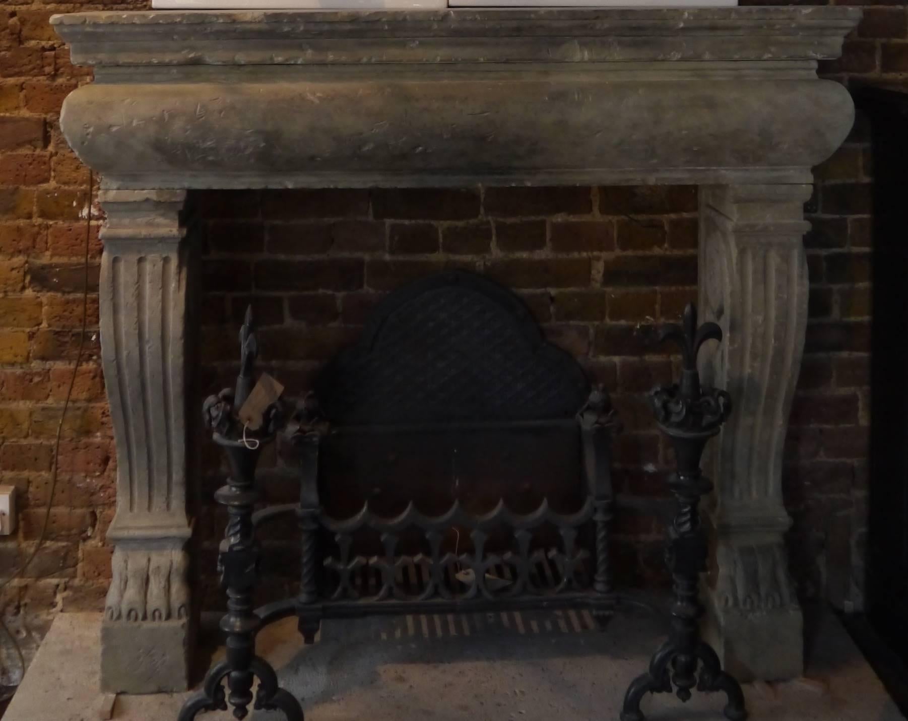 Late 18th Century antique Italian Stone fireplace For Sale 1
