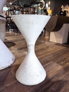 Willy Guhl Diablo Planter - Mid-Century Modern Cast Concrete Design