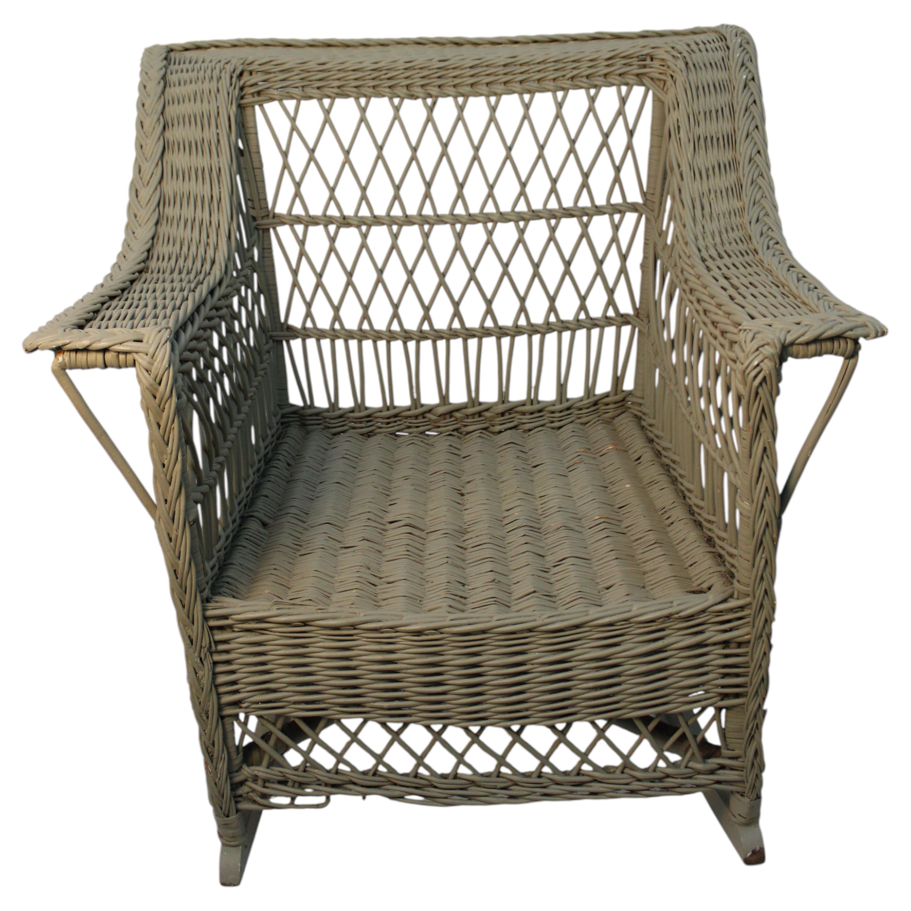 Antique American Bar Harbor Rocker, c.1910, in the square 'shelf back' style