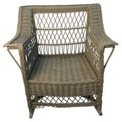 Antique American Bar Harbor Rocker, c.1910, in the square 'shelf back' style