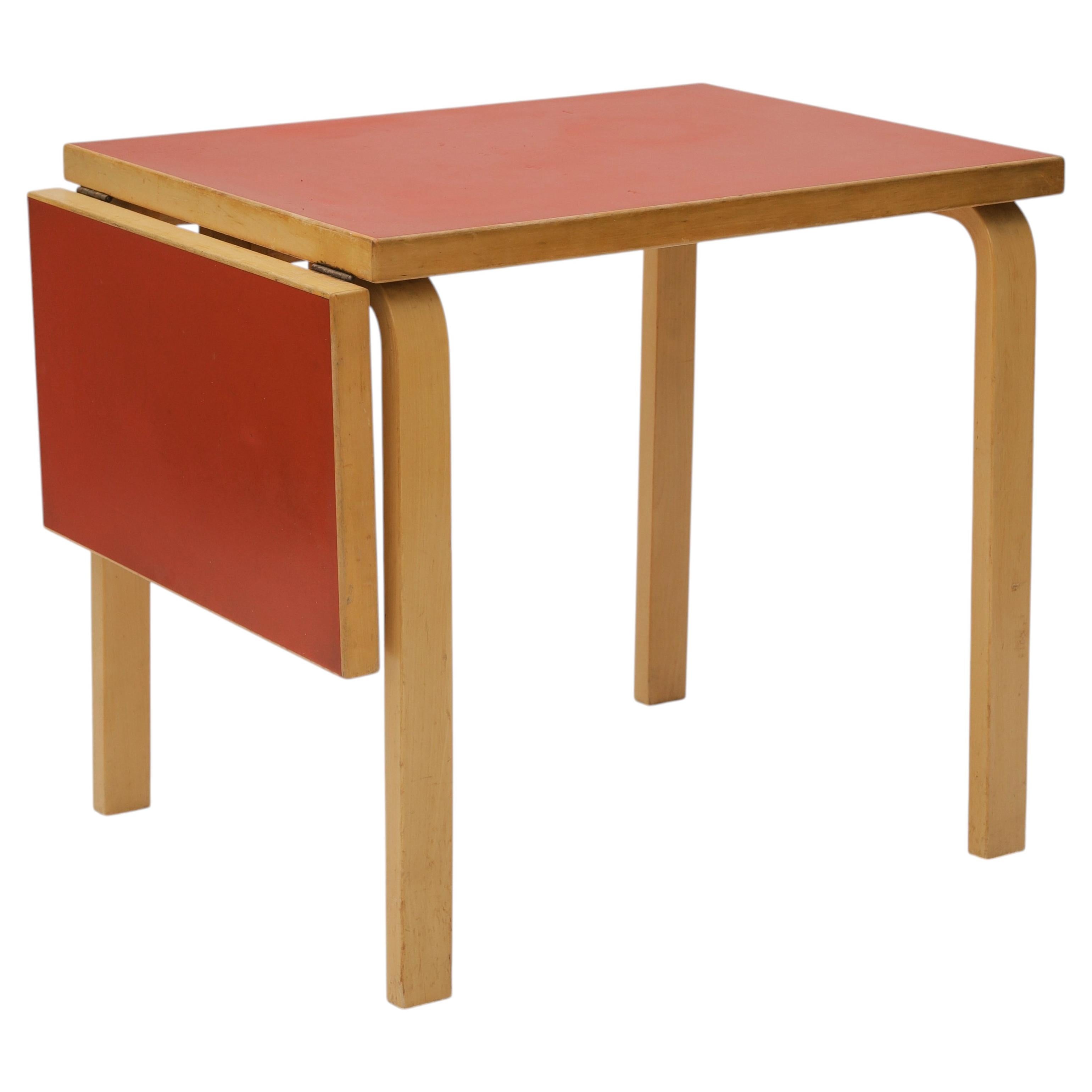 Tavolo a L Alvar Aalto Rettangolare