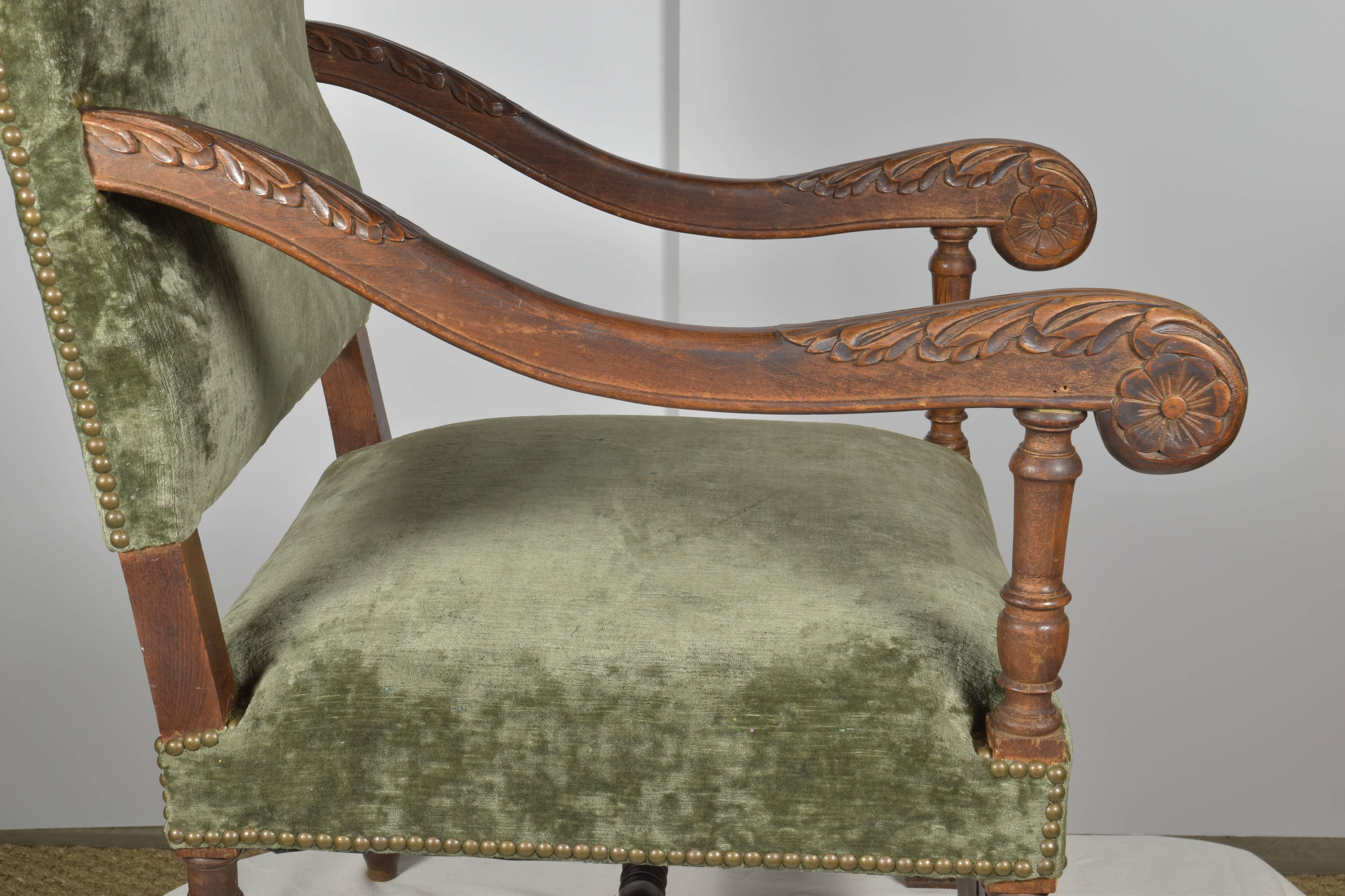 19th Century, French, Armchair in Green Velvet with Carved Details For Sale 3