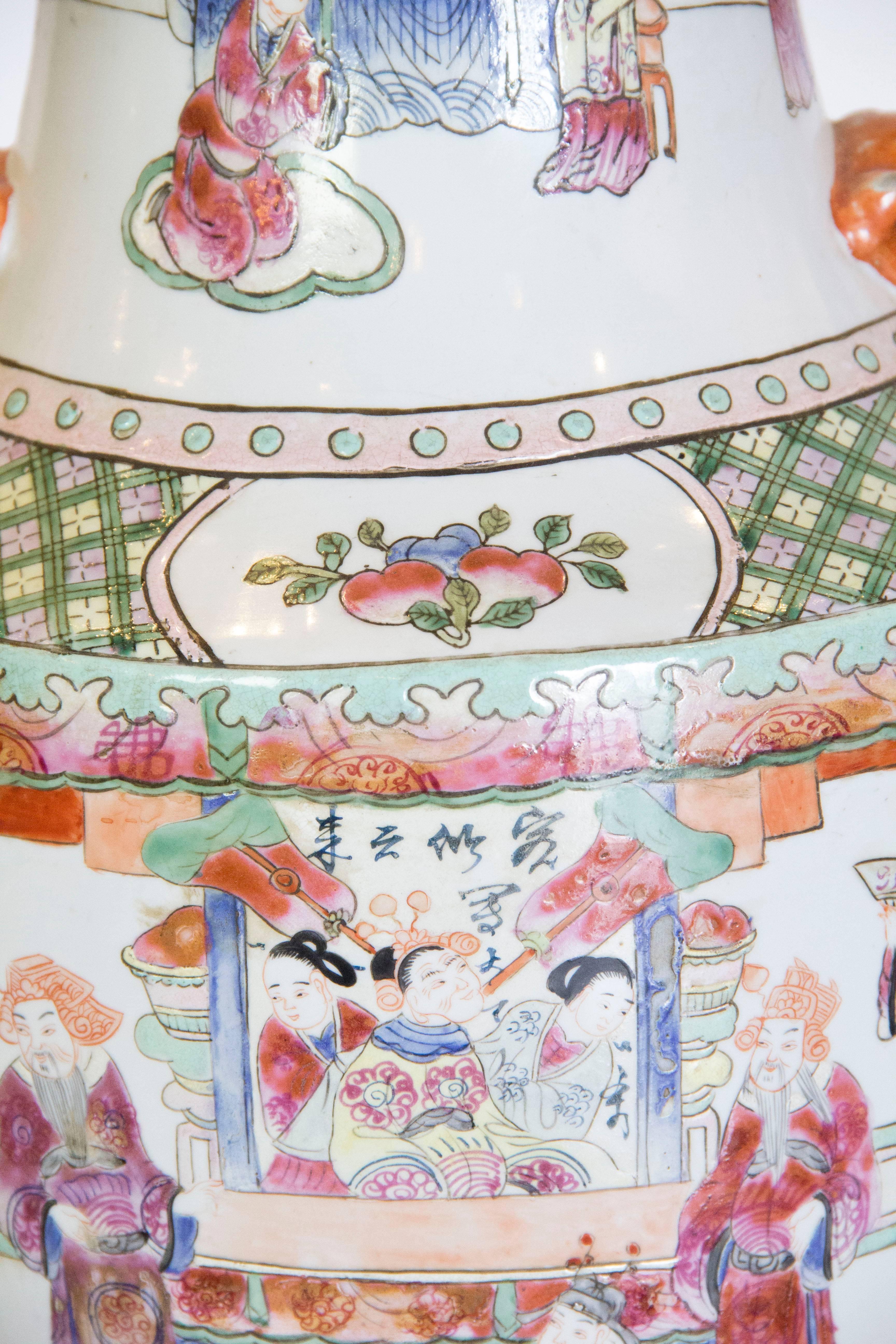 20th Century Hand-Painted Chinese Figural Lamp with Foo Lion Detail For Sale