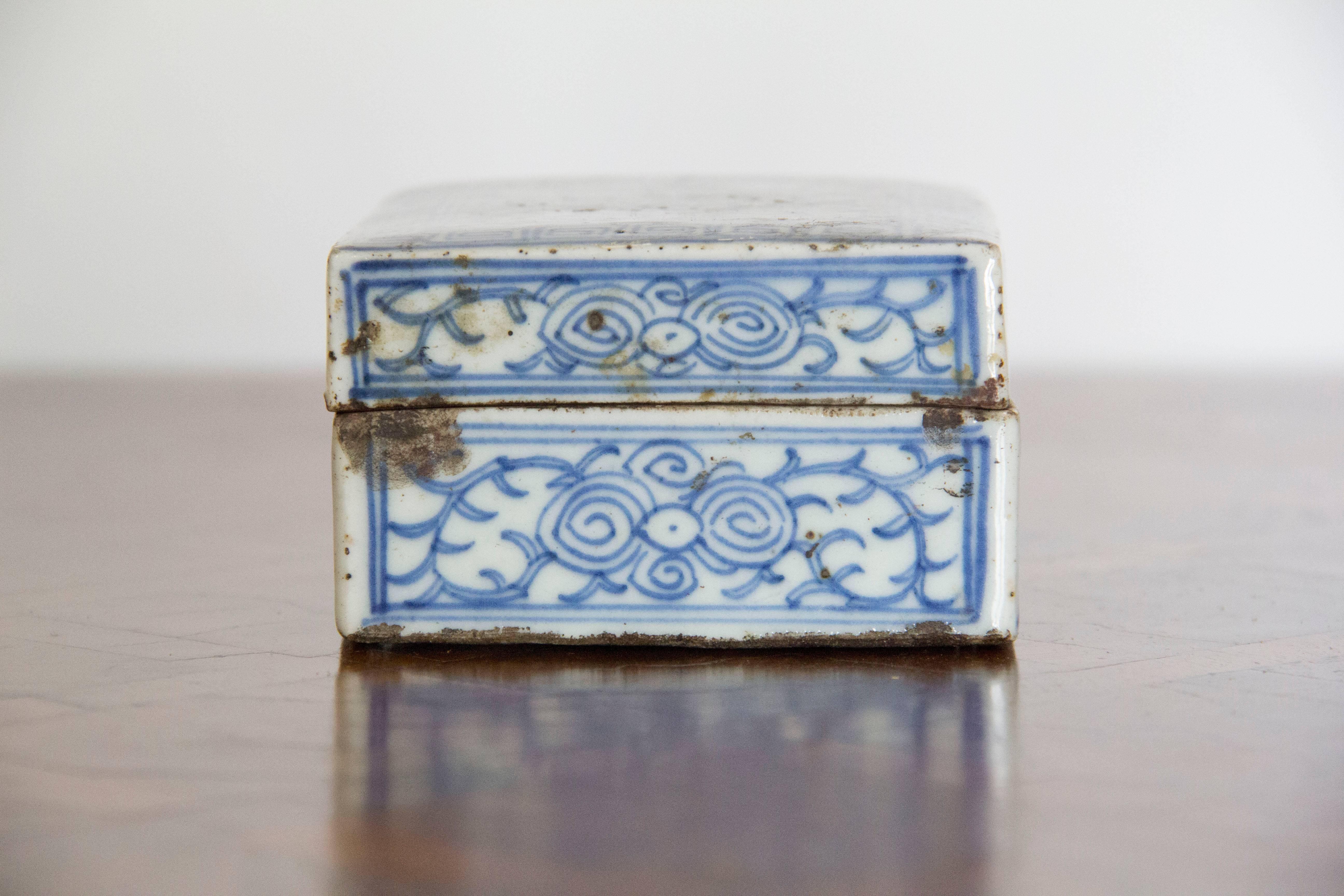 Pair of Blue and White Painted Chinese Porcelain Lidded Boxes 1