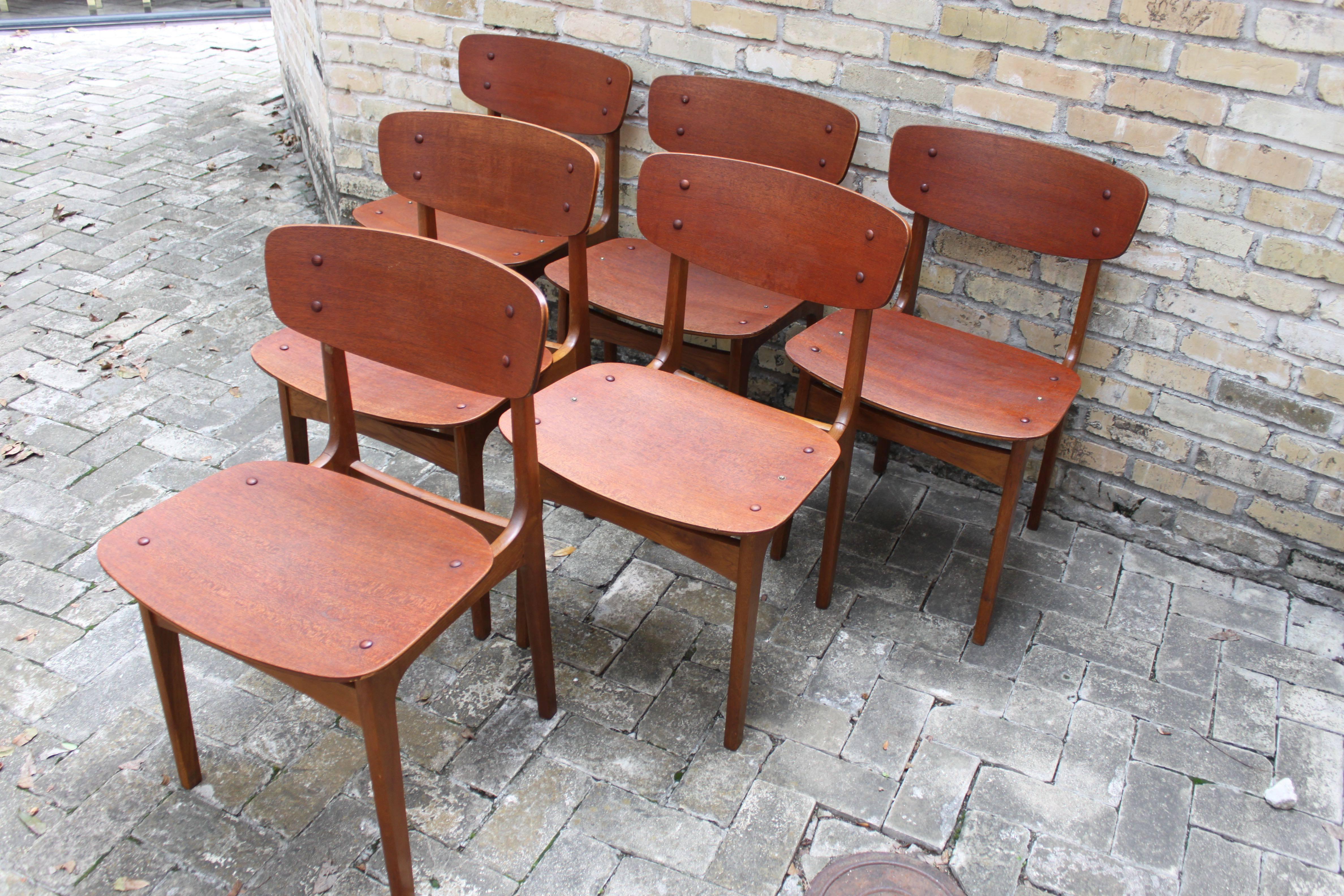 Wood Set of Six Børge Mogensen Shell Dining Chairs, Denmark, 1950s