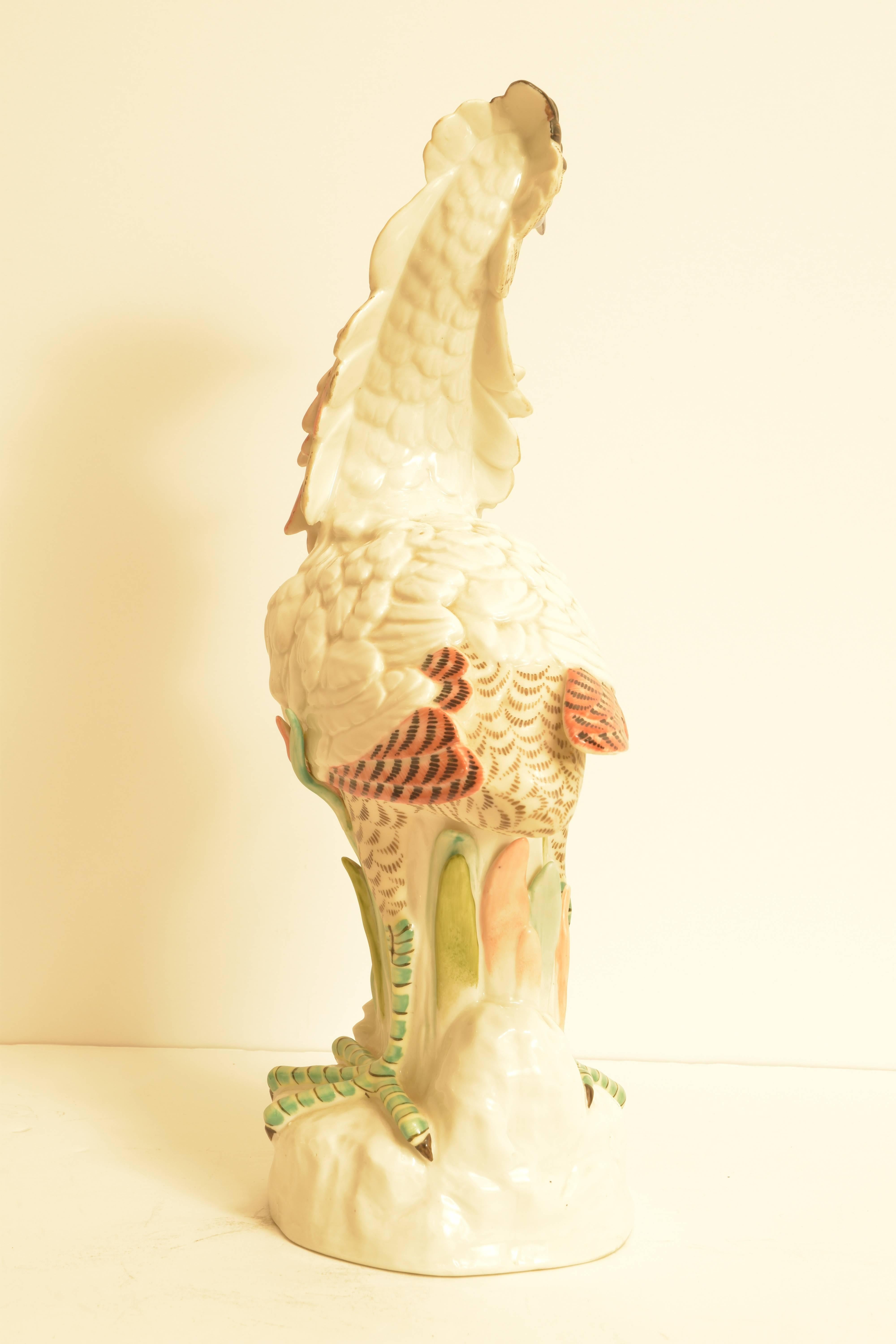 Porcelain Bird In Excellent Condition For Sale In San Antonio, TX