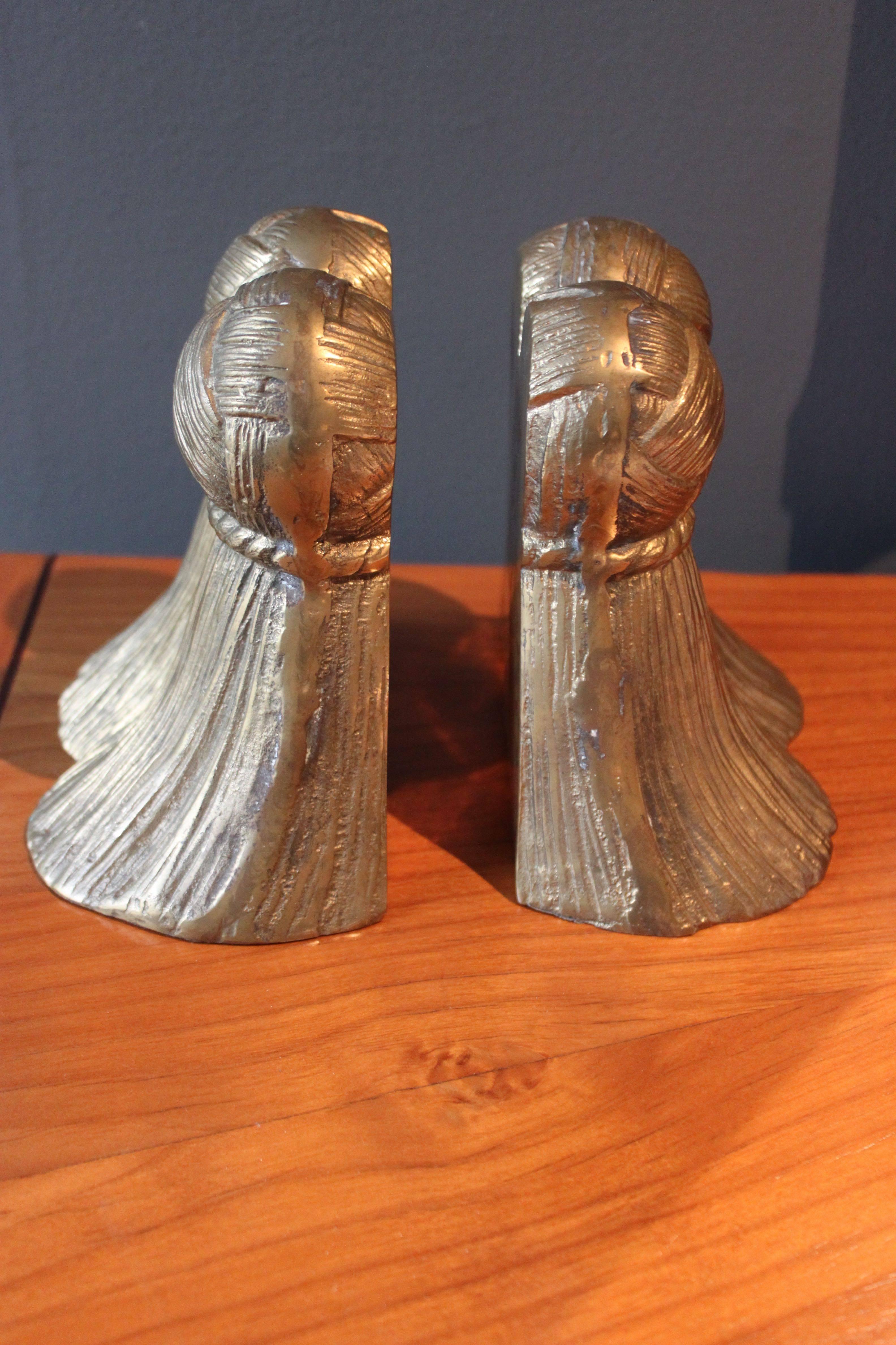 Mid-Century Modern Pair of Solid Brass Tassel Bookends For Sale