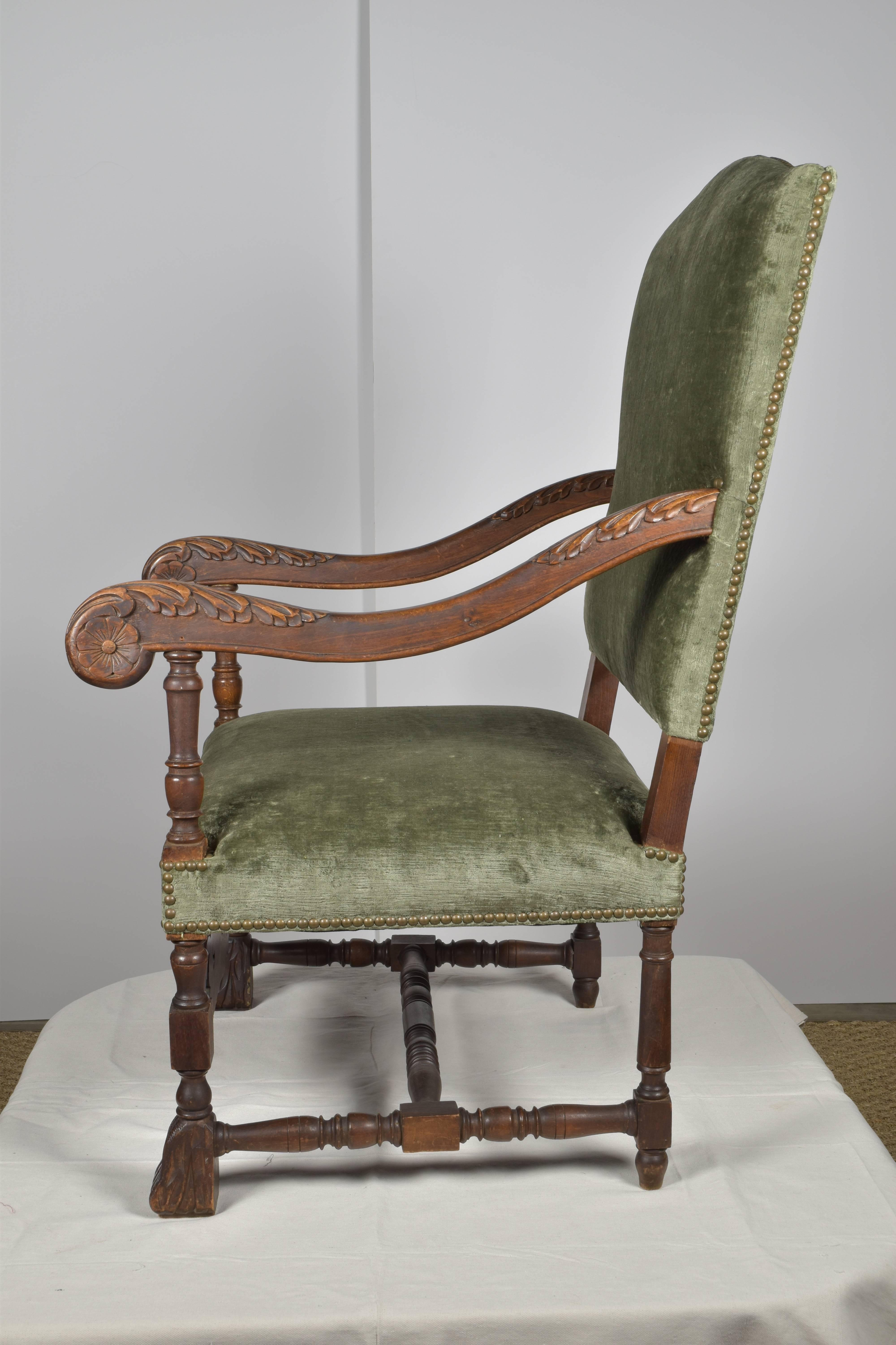 19th Century, French, Armchair in Green Velvet with Carved Details For Sale 1