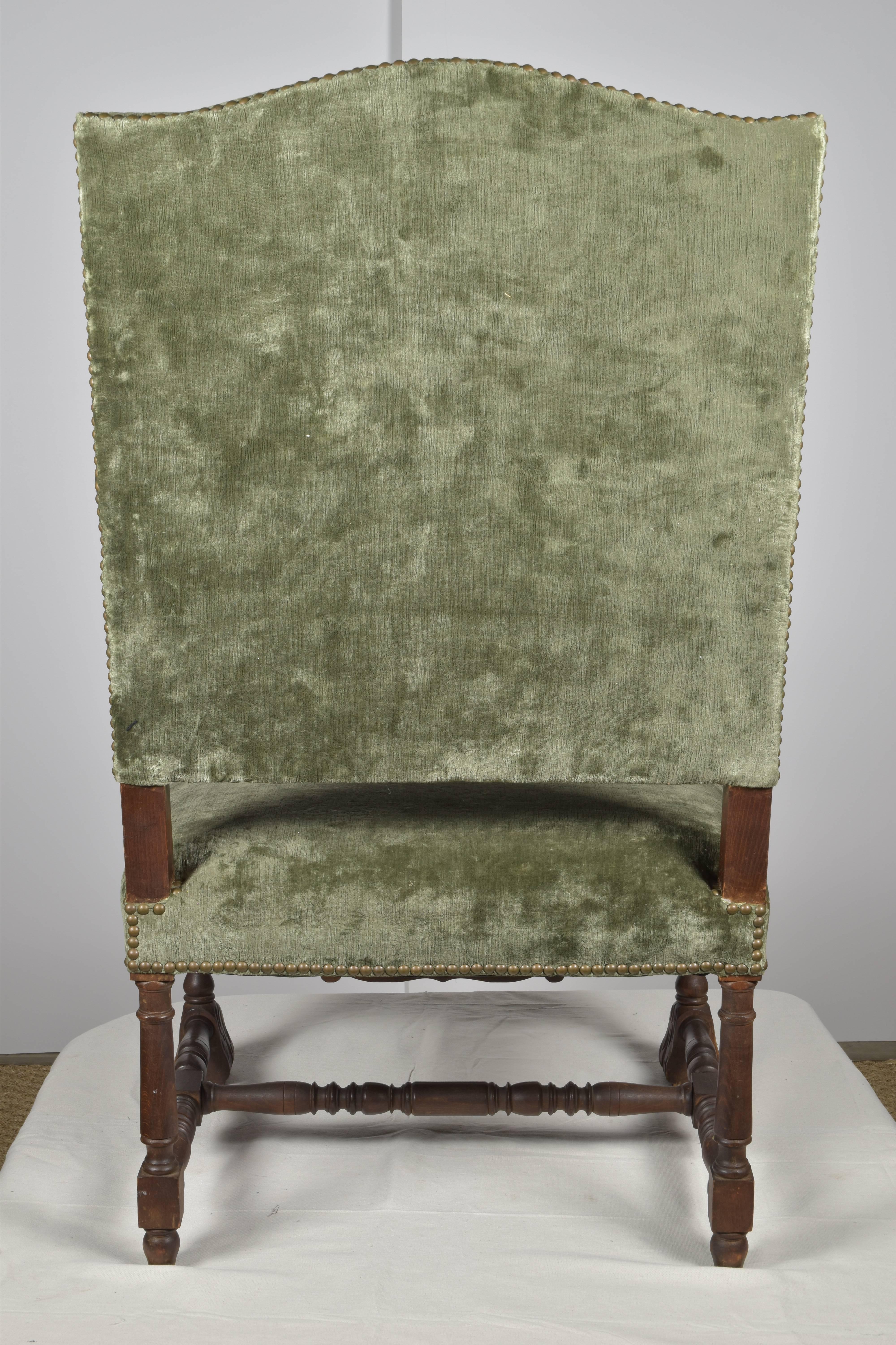 19th Century, French, Armchair in Green Velvet with Carved Details For Sale 4