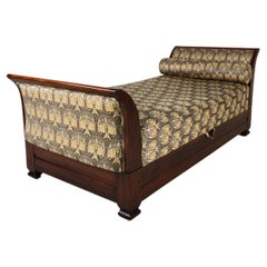 Art Deco Daybed with Hidden Storage & Adjustable Positions