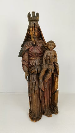 Wooden Statue Of Virgin Mary With Jesus