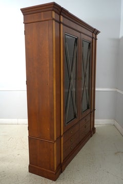 HENREDON Neoclassical Cherry China Display Cabinet