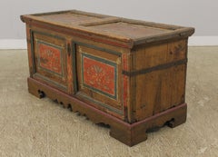 Antique Pennsylvania Dutch Paint-Decorated Blanket Chest, circa 1820s
