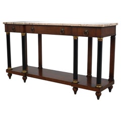 Console de style Empire français signée John Widdicomb, en noyer et marbre, vers les années 1960