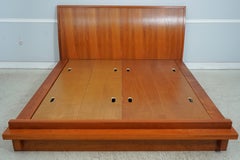 STICKLEY Cherry Arts & Crafts King Size Platform Bed