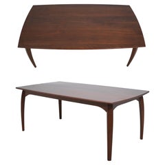 Mid-Century Modern Design Walnut Dining Table with Curved Legs
