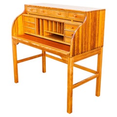 Bureau à abattant en pin massif de style « Danish Modern », restauré, par Andreas Hansen