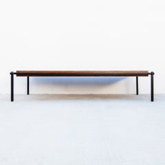 Einzigartiger Couchtisch im kalifornischen Modern-Stil der 1960er Jahre aus Eiche und Stahl mit schwebender Tischplatte