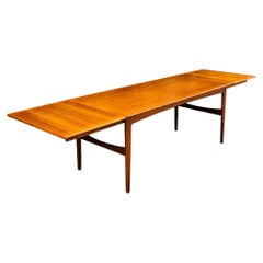 Table de salle à manger en teck de style « Mid-Century Modern » danois des années 1960, restaurée, signée Knud Andersen