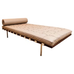Lettino "Knoll Barcelona" di Mies van der Rohe, completamente restaurato, rivestito in pelle Edelman