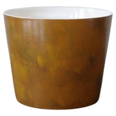 Handcrafted Lacquer Tumbler in Amber & Gold Tones with White Interior