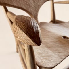 Ginkgo-Lounge-Sessel aus handgeschnitztem australischem Eukalyptushartholz