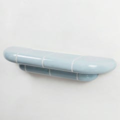 Scaffale modulare Orbi - S - Finitura blu ghiaccio lucida ispirata alla ceramica