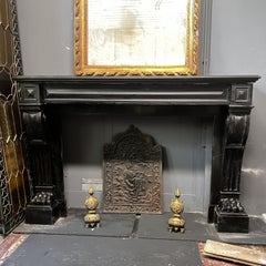 Cheminée en marbre noir de Belgique, XIXe siècle