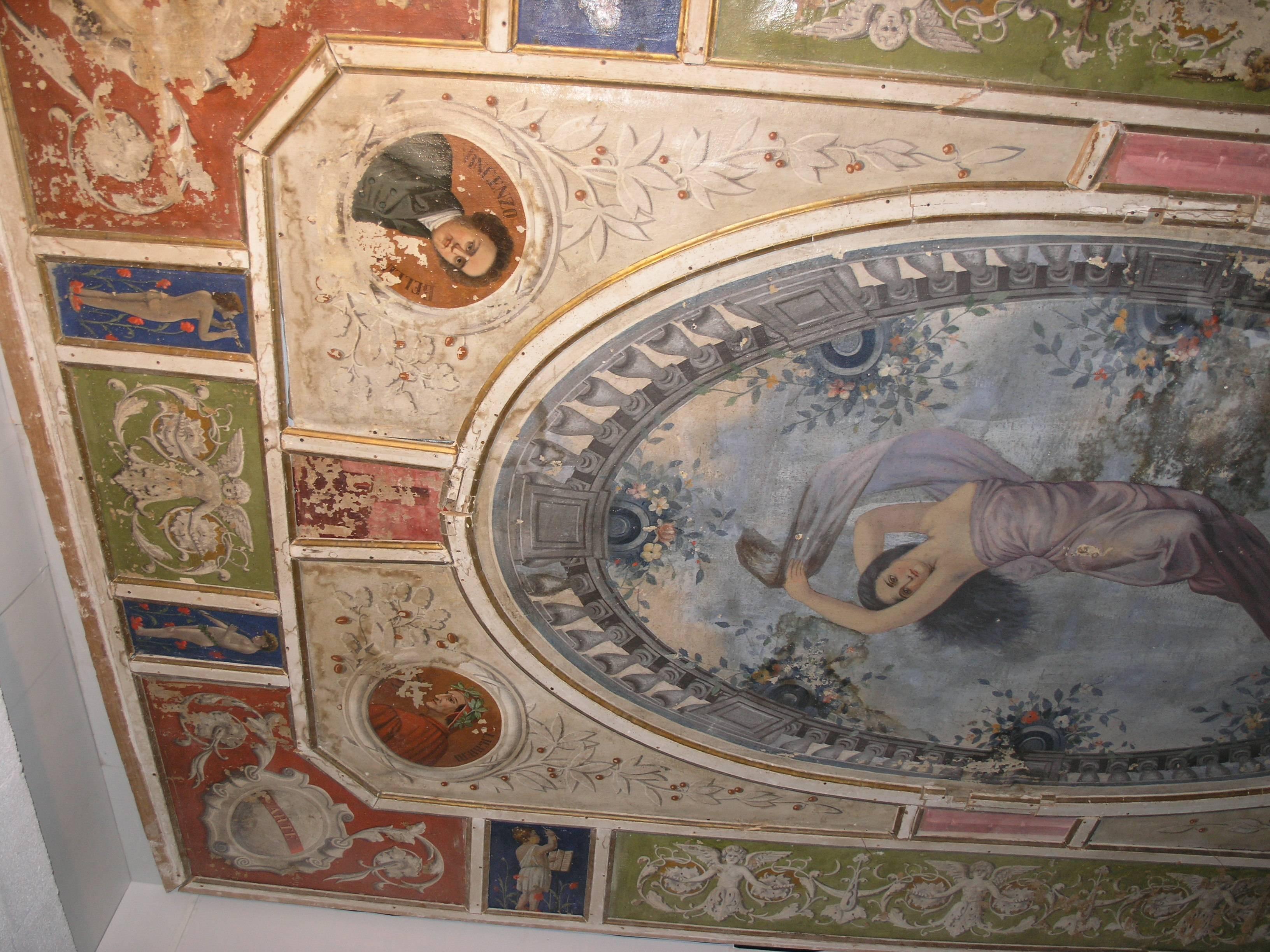 Antique Ceiling  In Good Condition In Cuneo, Italy (CN)