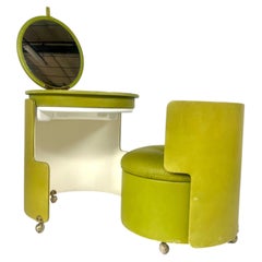 Dilly Dally Vanity In Green Leather By Luigi Massoni for Poltrona Frau, 1968