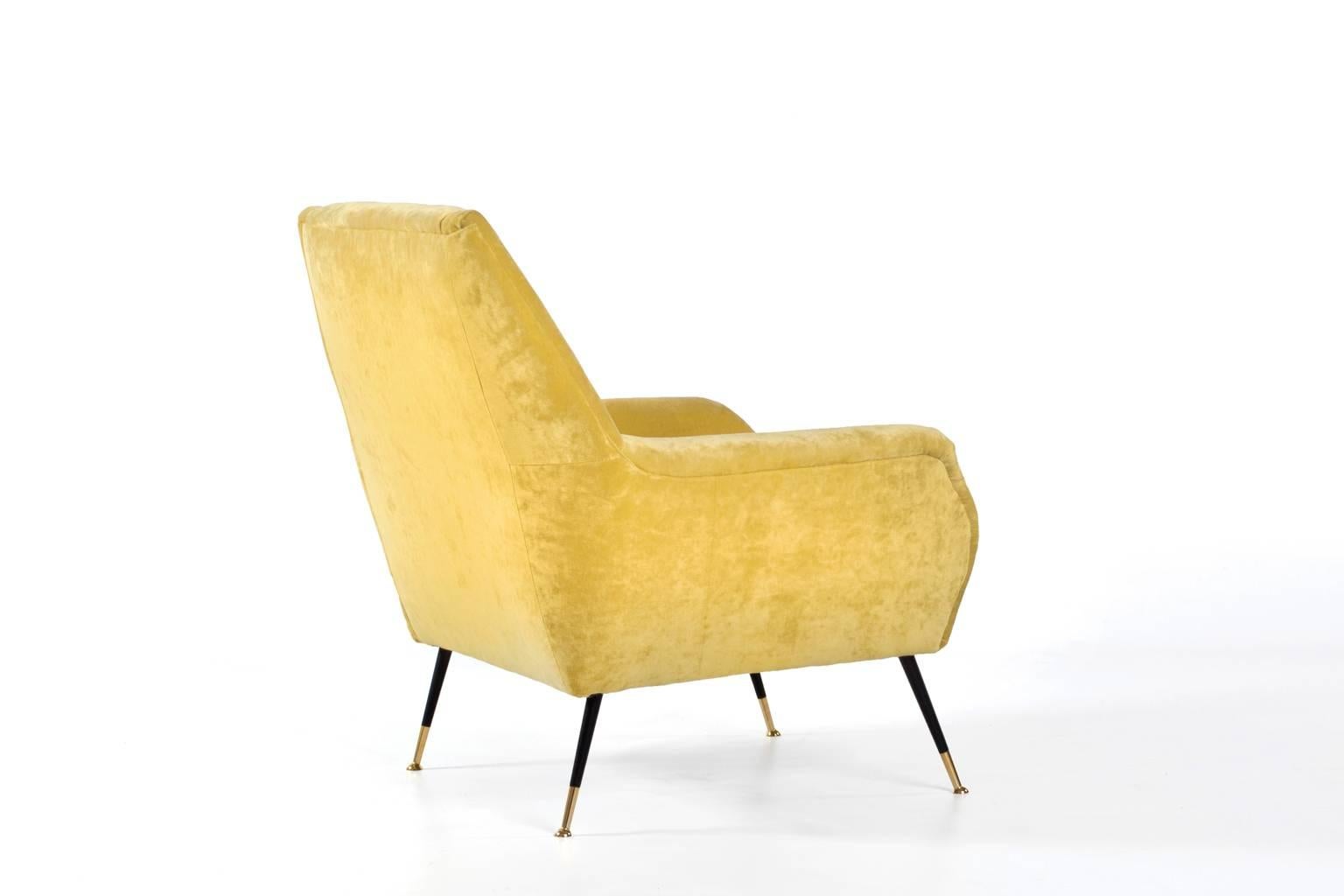 Polished Pair of warm Yellow Italian Lounge Chairs, 1950s