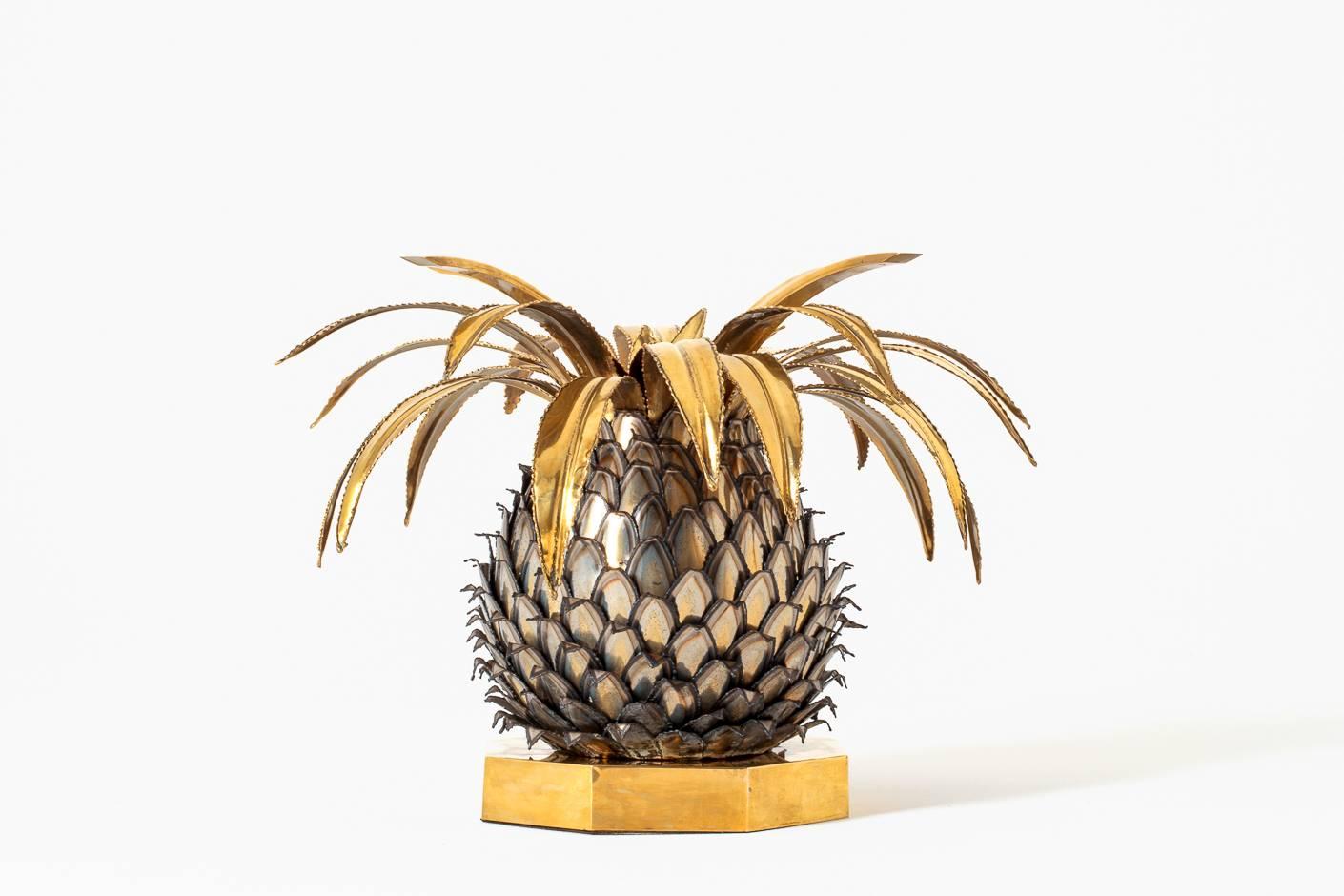 pineapple table