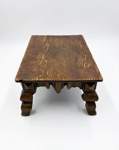 Rustic Carved Pine Tabletop Display Pedestal with Stepped Feet