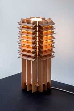 The [Grid Light] Table