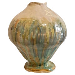 AlguÏ – handgefertigte Vase aus Steingut, Kollektion „Naïve“ von Hania Jneid