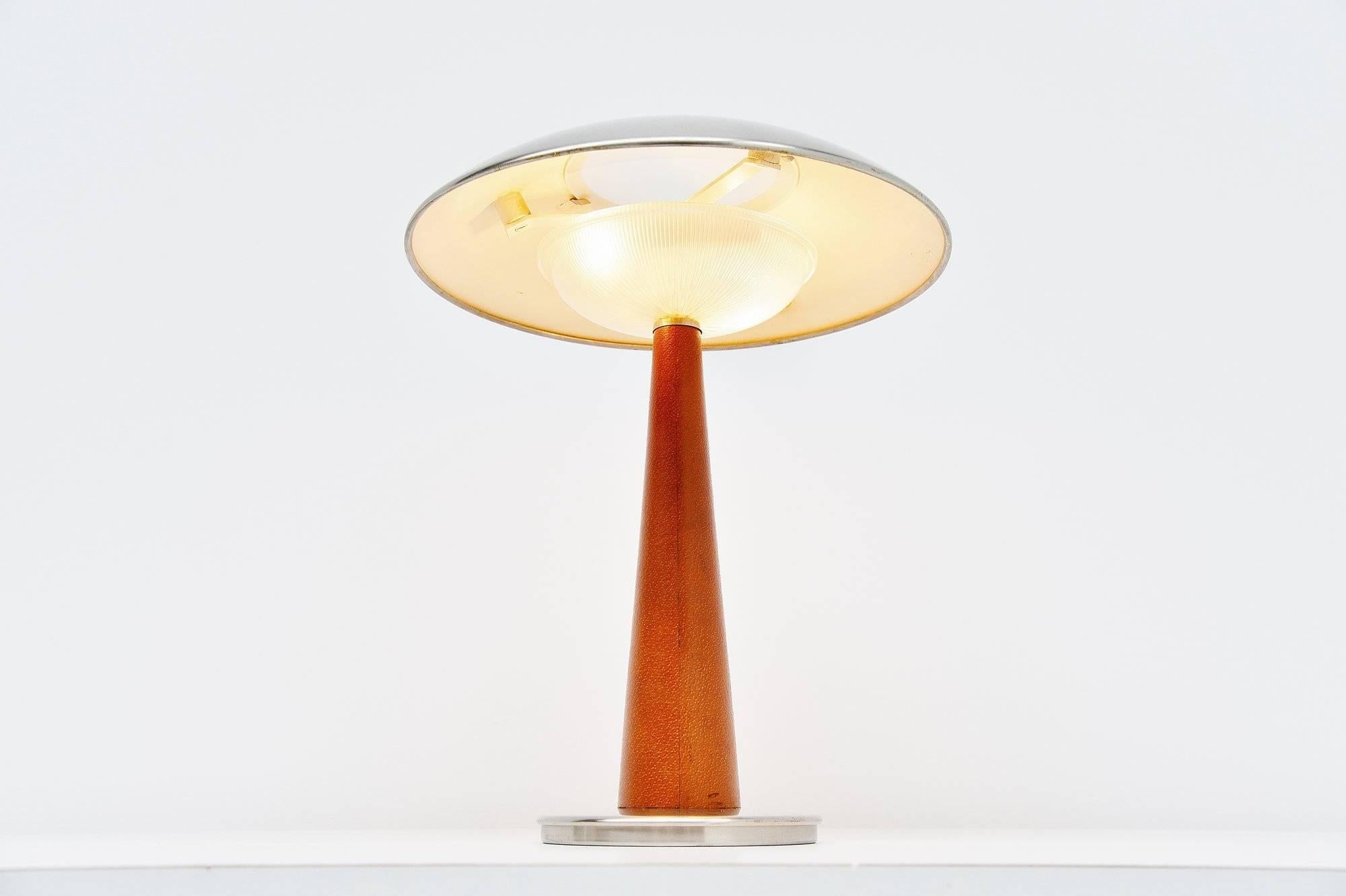 Italian Stilnovo Table Lamp Leather, Italy, 1960 For Sale