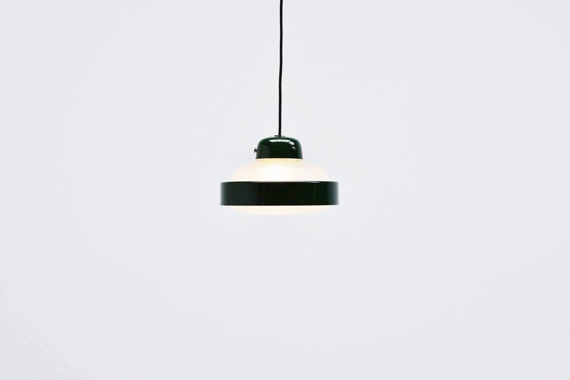 Rare pendant lamp model 32102p designed by Gino Sarfatti, manufactured by Arteluce, Italy, 1959. This light exists in three parts, a diffuser in opaline glass, reflective supporting ring in green lacquered aluminium, ceiling fitting lacquered green.
