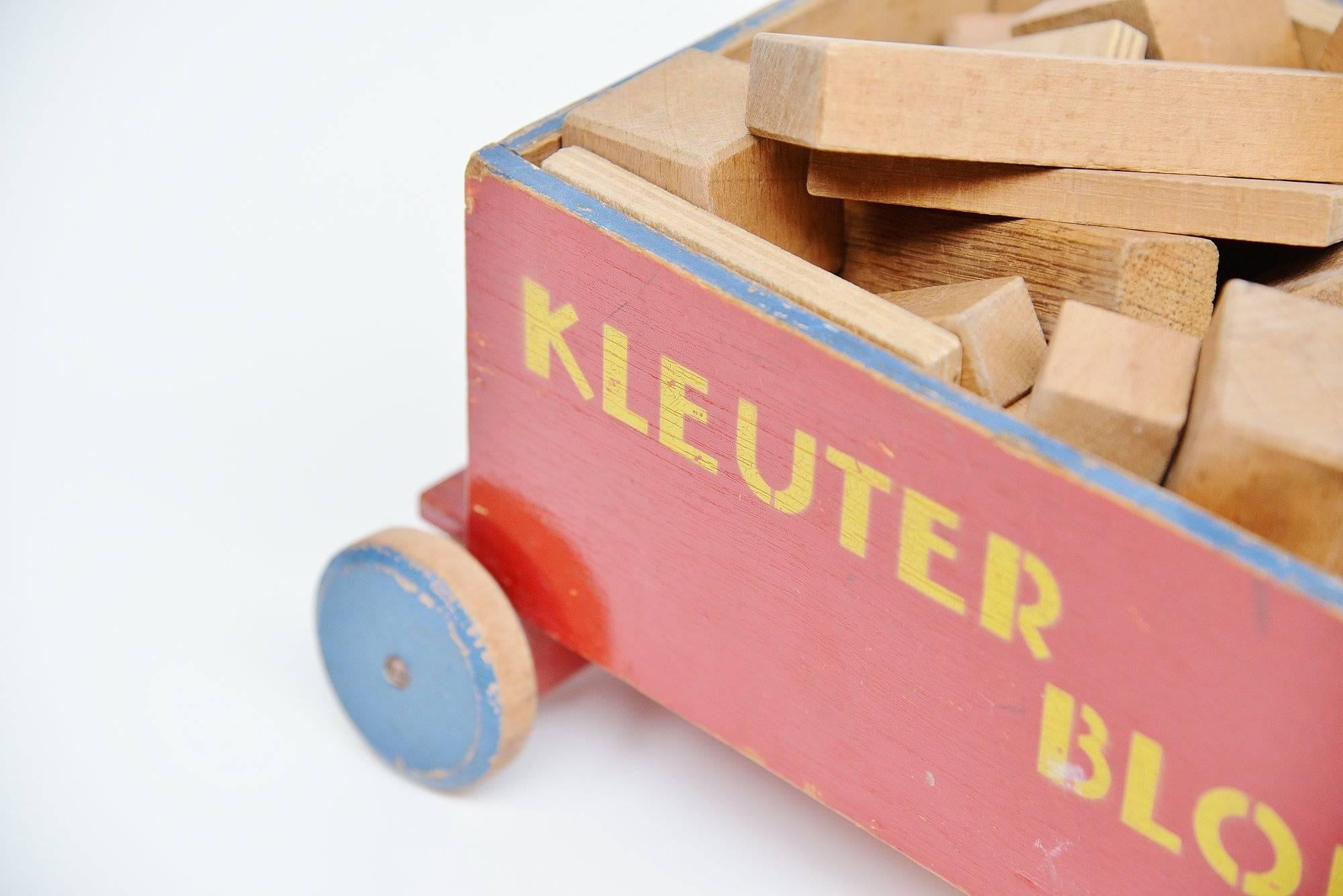 Hand-Painted Ado Ko Verzuu Kids Cubes Cart Kleuterblokken, 1935 For Sale