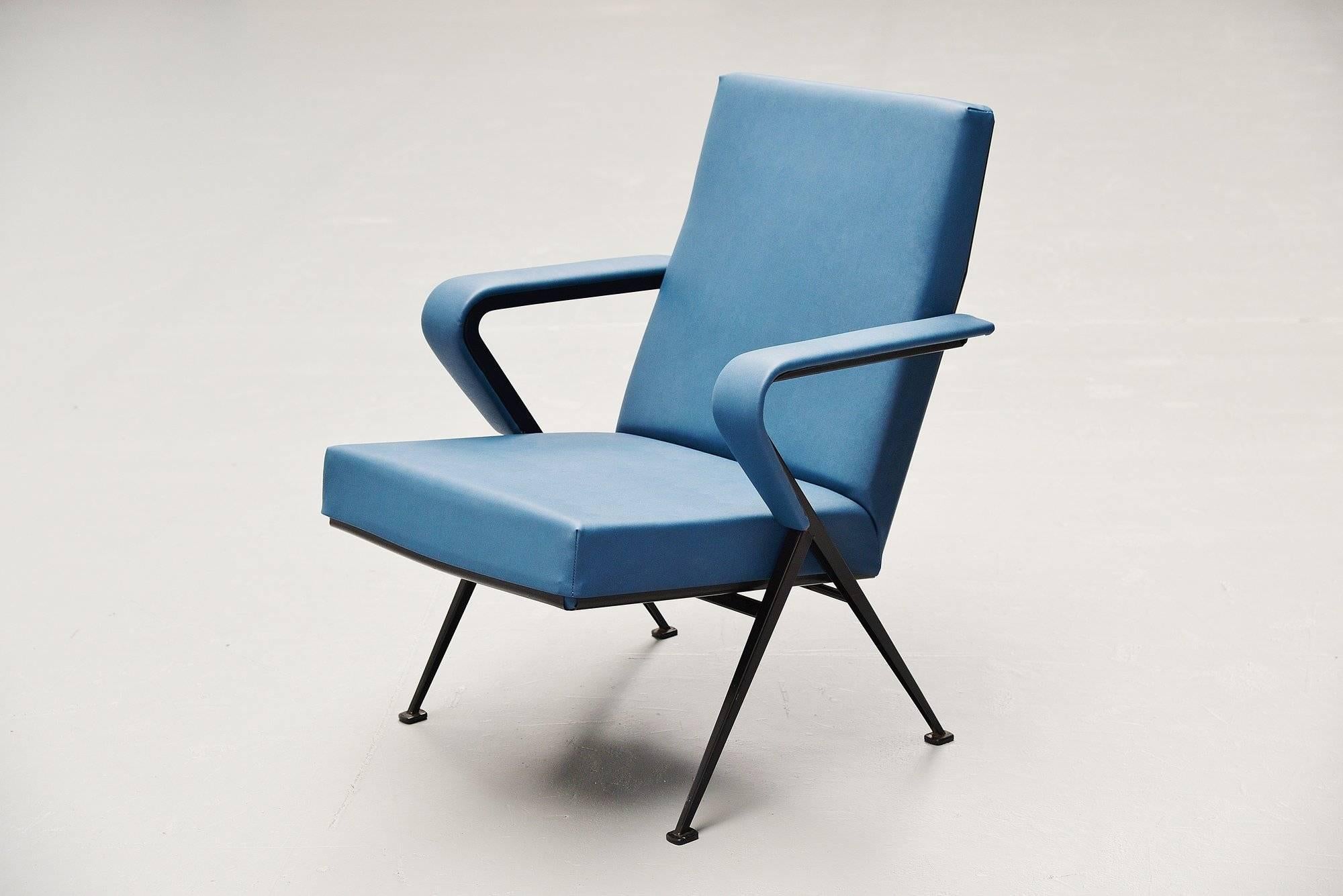 Dutch Friso Kramer Repose Chairs, Ahrend de Cirkel, 1959