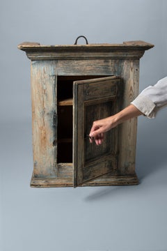 Swedish 18th century, Folk Art Cabinet in Blue Paint with Charming Patina