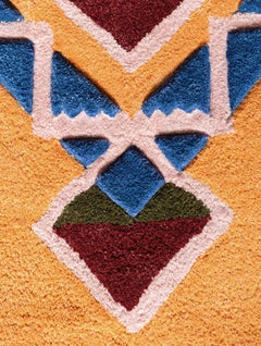 Tappeto Nguni a ciuffi in Silka con motivi geometrici astratti Zulu e Ndebele