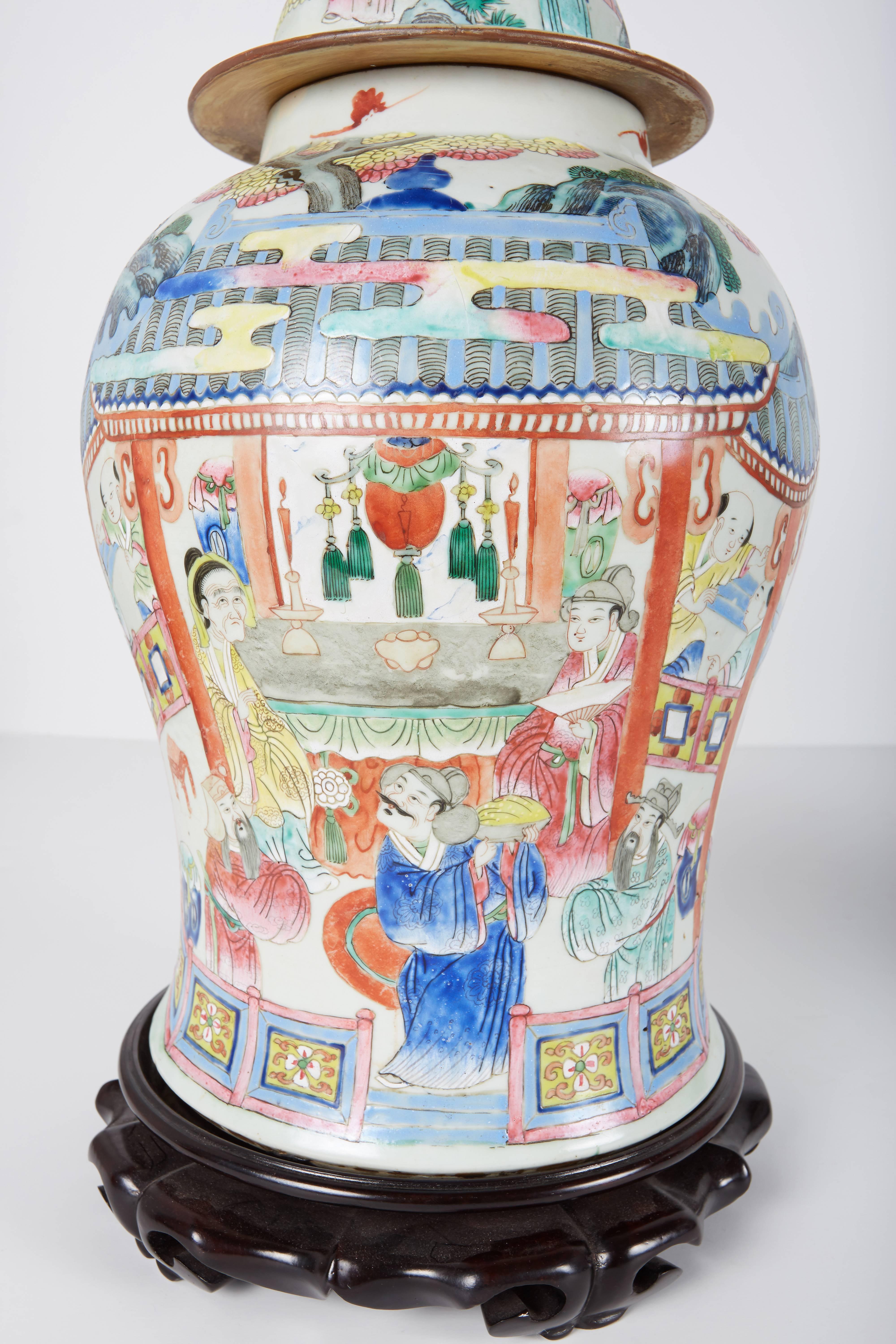 Hand-Painted Pair of Large Lidded Chinese Ginger Jars