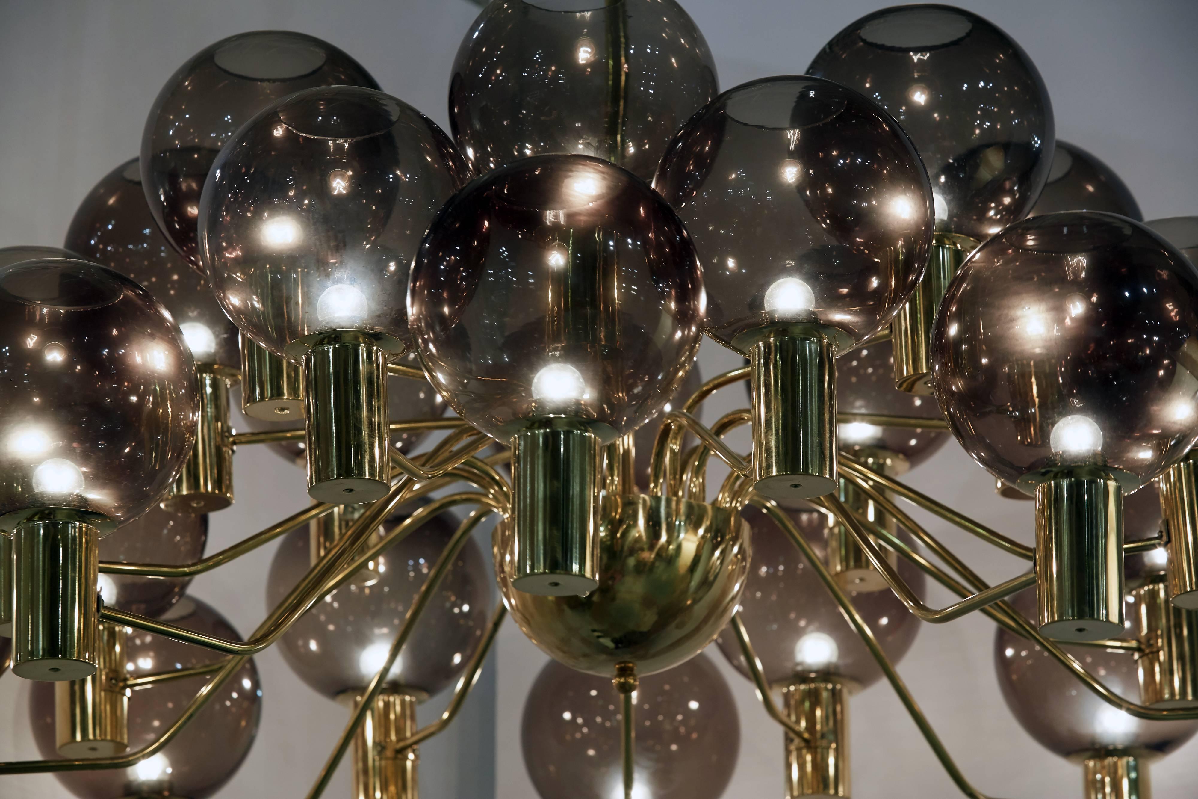 Polished Large Swedish Mid-Century Modern Chandelier Attributed to Hans-Agne Jacobsson